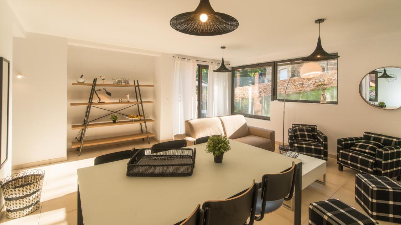 דירות סרלה-לה קנדה Cote Jardin Avec Jacuzzi Privatif Et Parking Prive מראה חיצוני תמונה