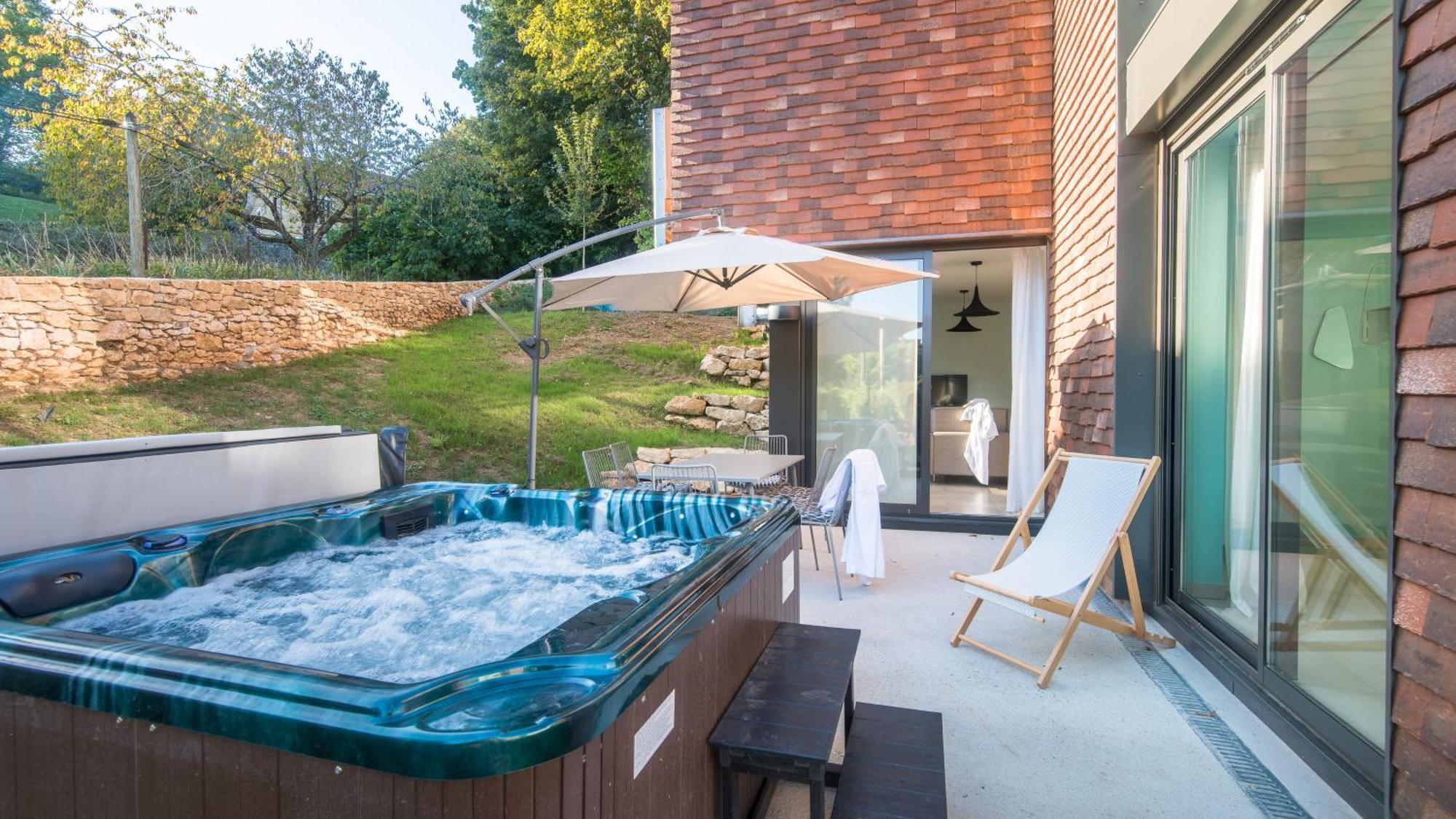דירות סרלה-לה קנדה Cote Jardin Avec Jacuzzi Privatif Et Parking Prive מראה חיצוני תמונה